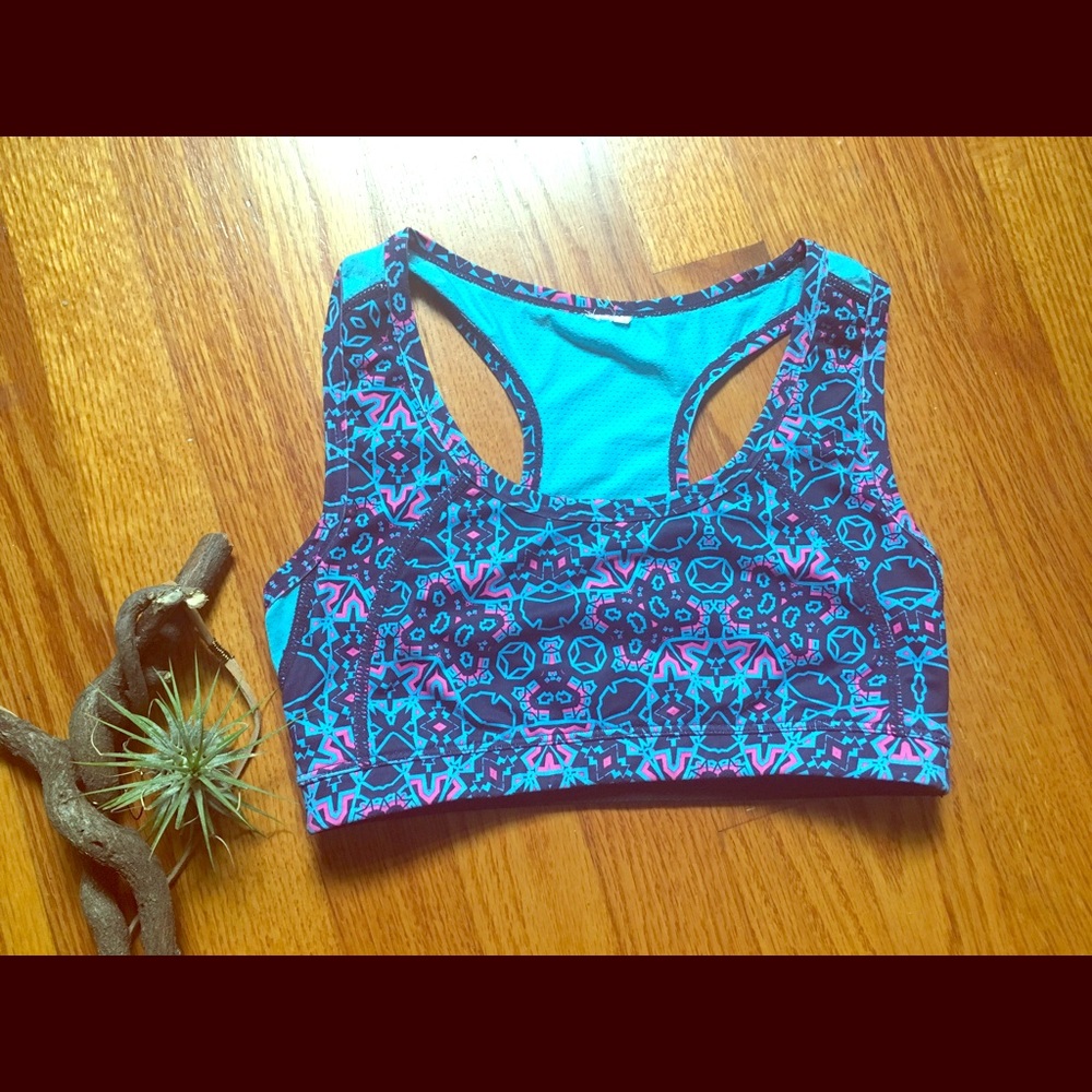Fabletics sports bra
